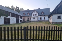 Stary Gierałtów dom i zabudowania gospodarcze