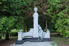 Miłosław Pomnik Juliusza Słowackiego