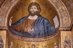 Monerale katedra Chrystus Pantokrator